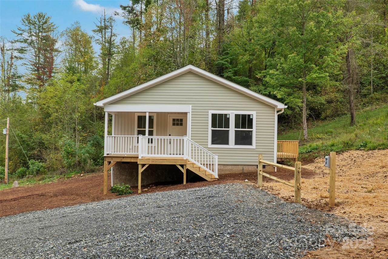 237 Hickory Nut Ridge Road - Photo 1