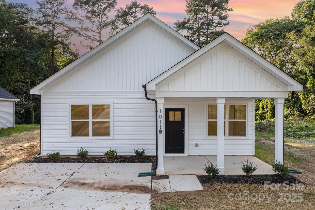 1011 Donohoe Road - Photo 1