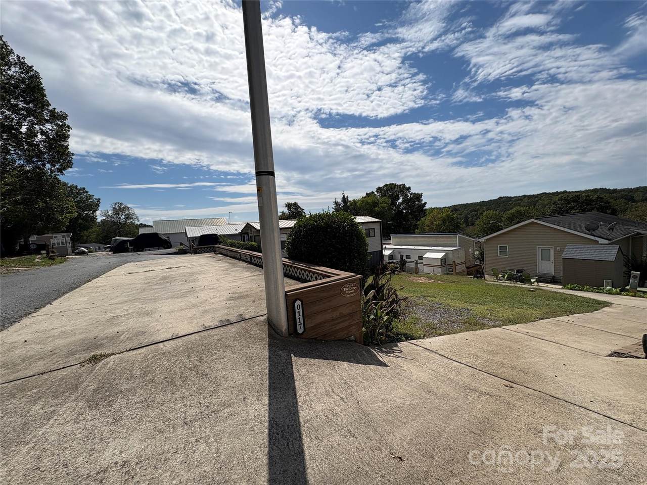 117 Maple Street - Photo 1