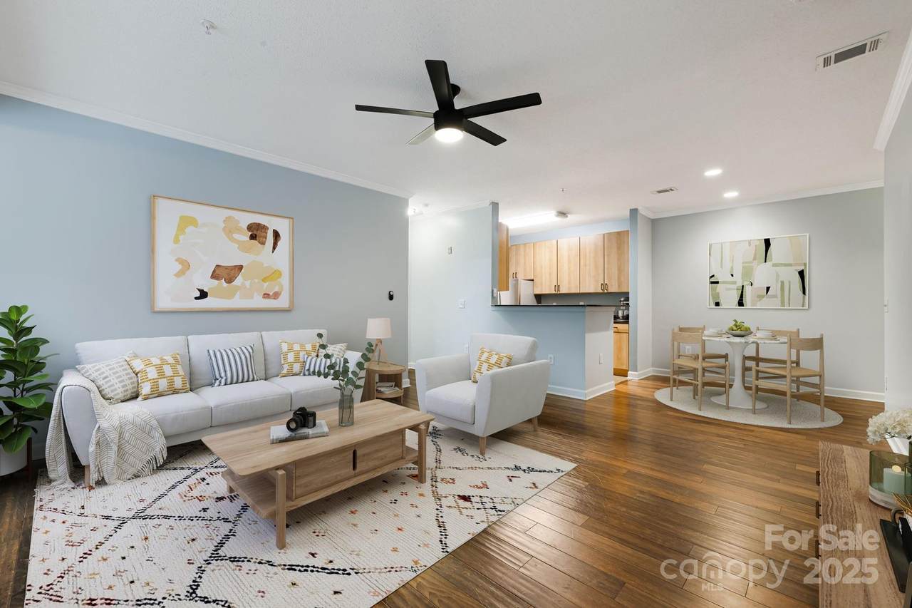 1000 Olde Eastwood Village Boulevard - Photo 1