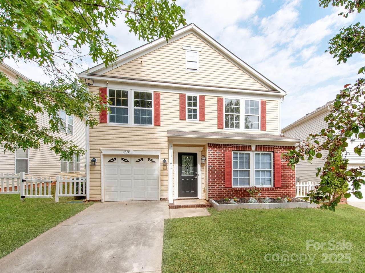 2027 Dunsmore Lane - Photo 1