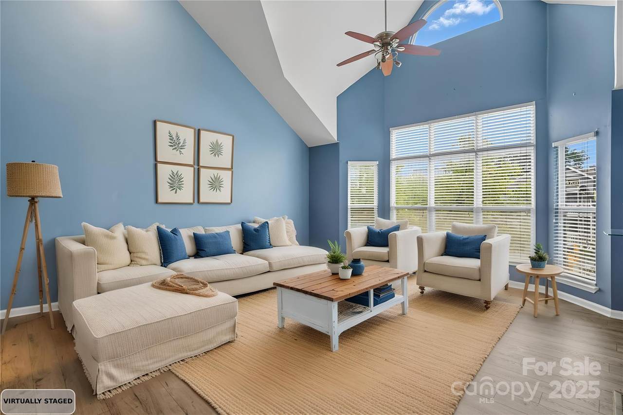 509 Graham Street - Photo 1