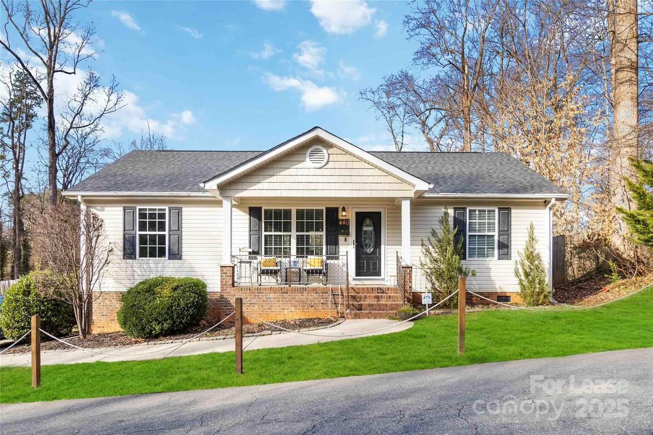 440 Lincoln Street - Photo 1