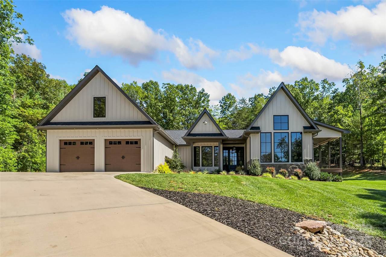 204 Old Mill Drive - Photo 1