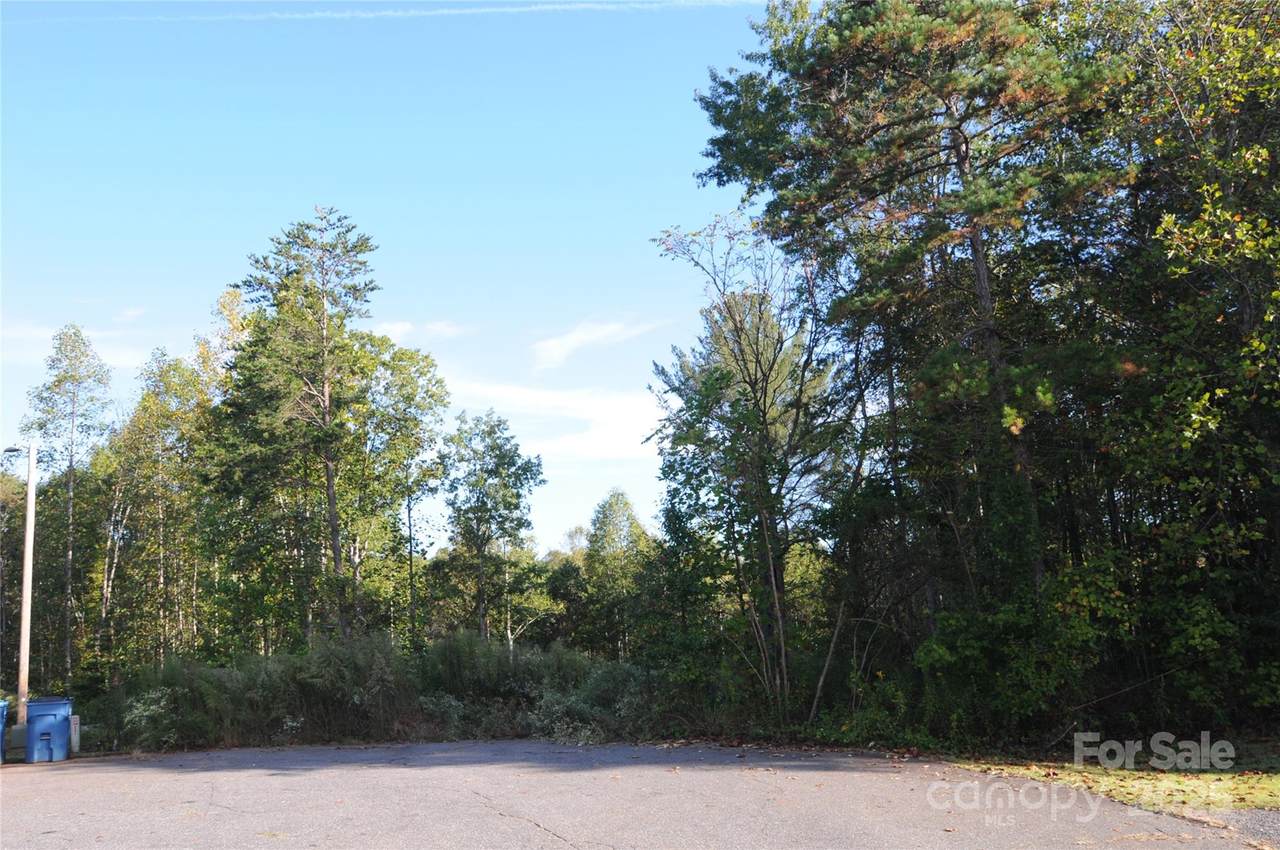 2320 Dobbins Court - Photo 1