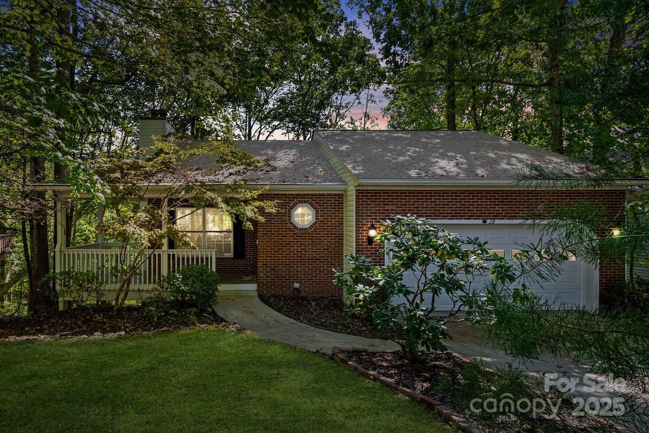 28 Foxberry Drive - Photo 1