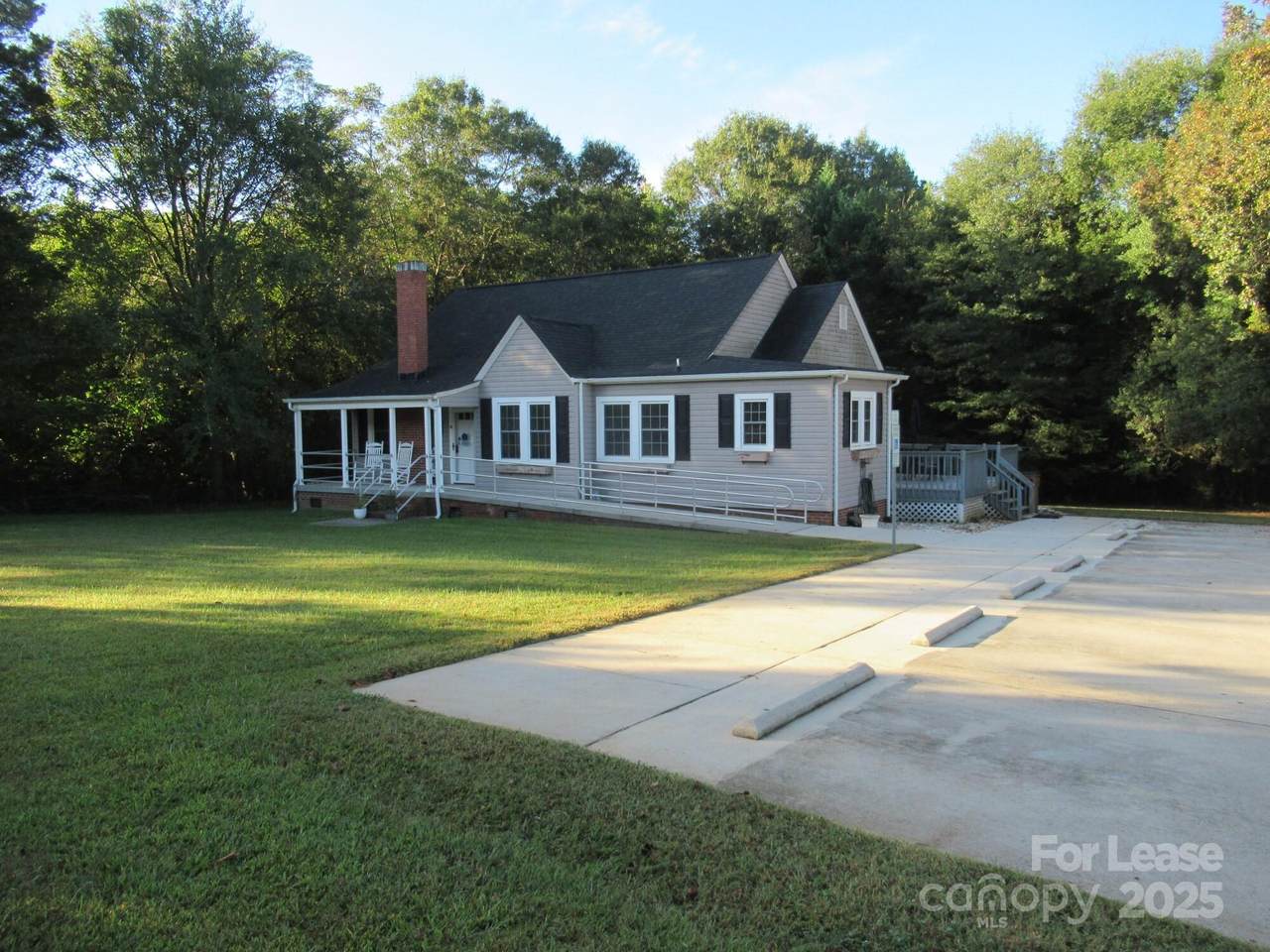1704 Gastonia Highway - Photo 1