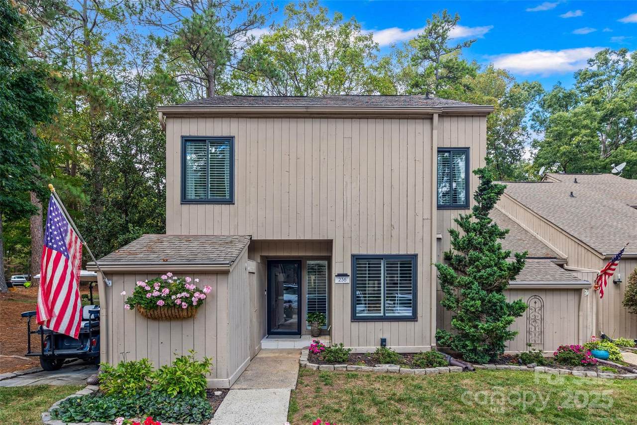 236 Riverview Terrace - Photo 1