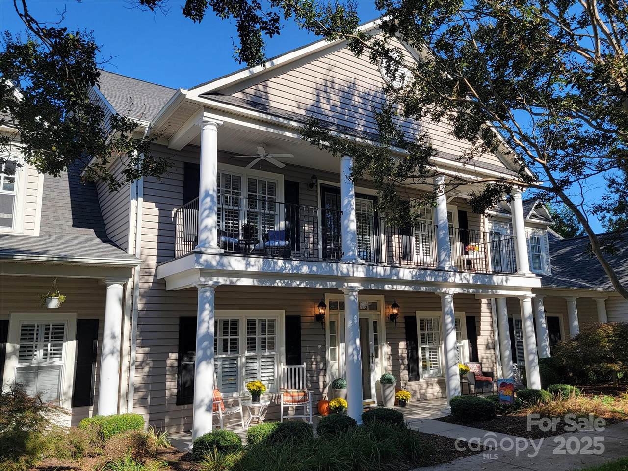 69 40th Avenue Drive - Photo 1