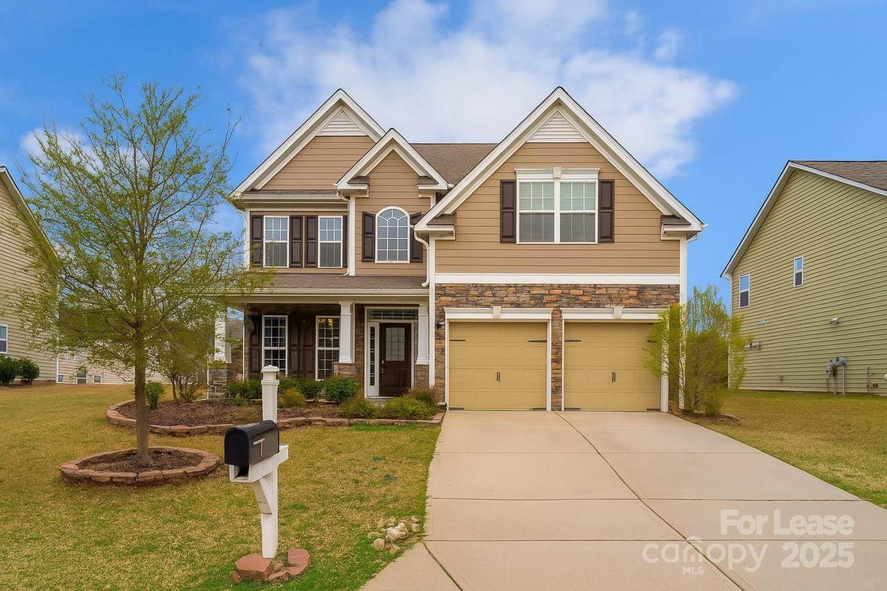 10912 Angler Center - Photo 1