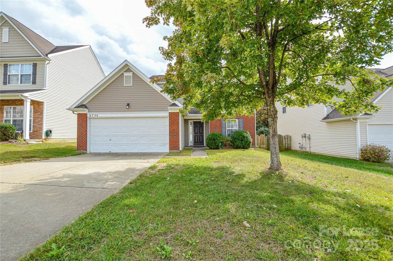 6754 Sequoia Hills Drive - Photo 1