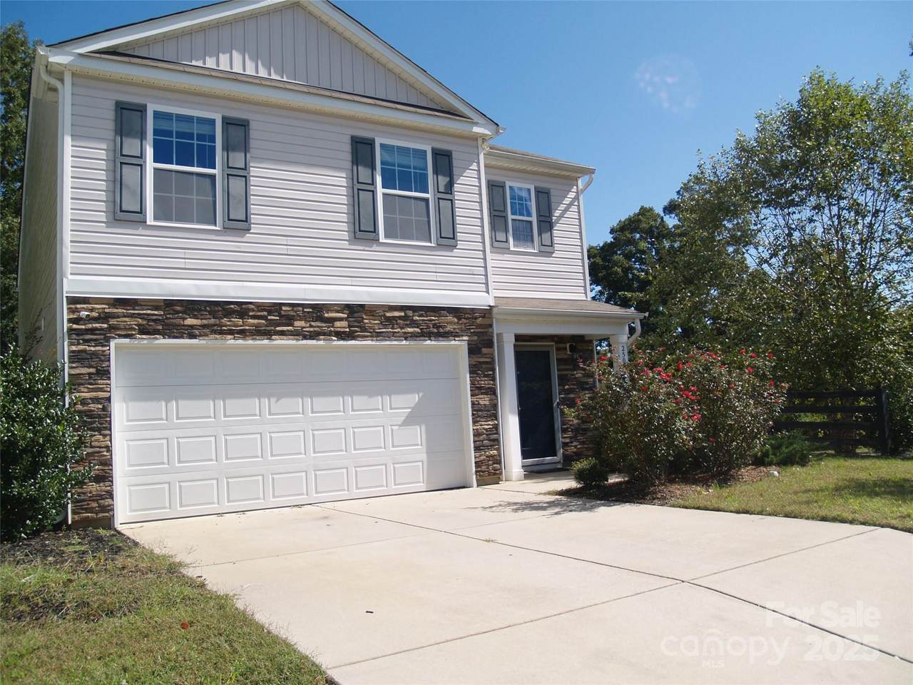 2504 Mcintosh Street - Photo 1