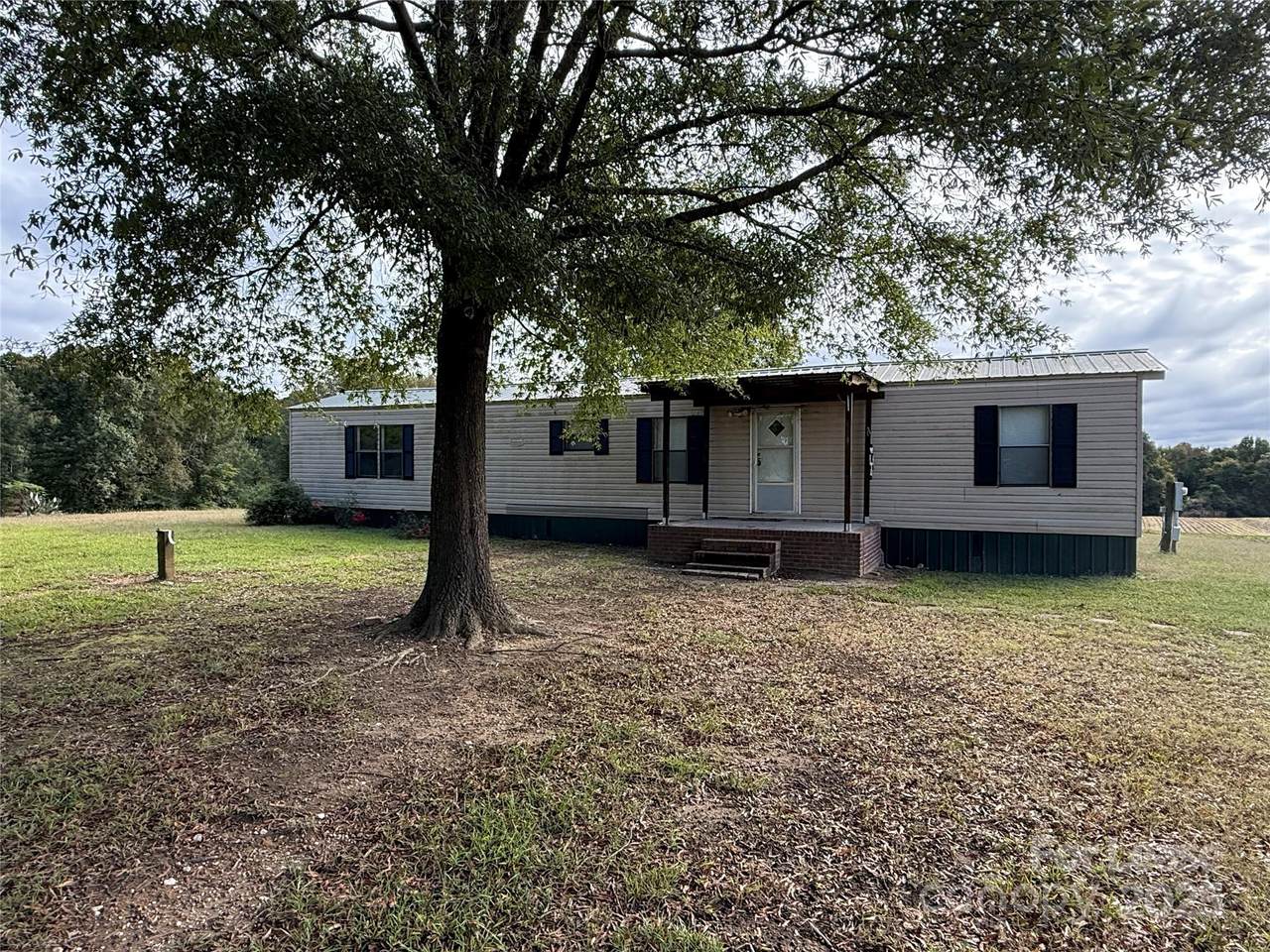 7867 Ansonville Polkton Road - Photo 1