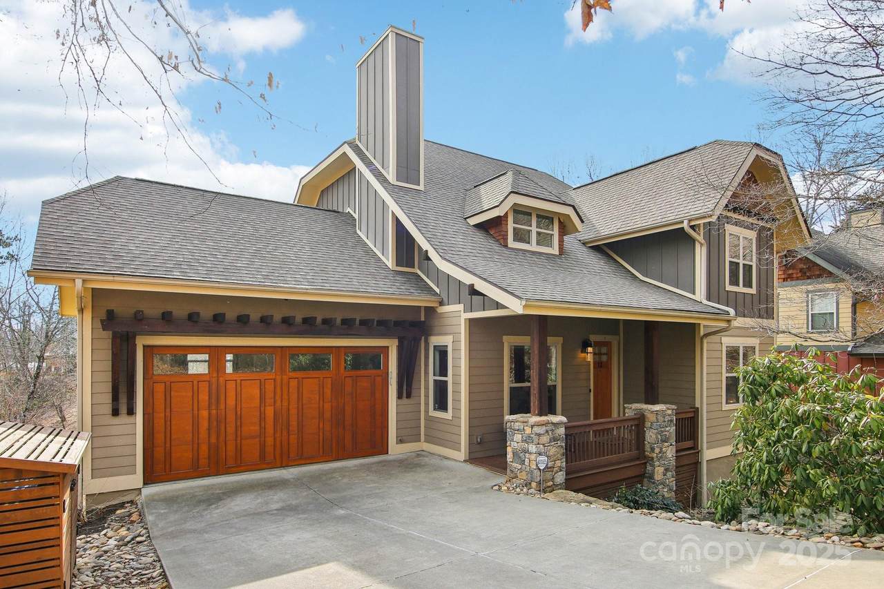 12 Mayfield Road - Photo 1