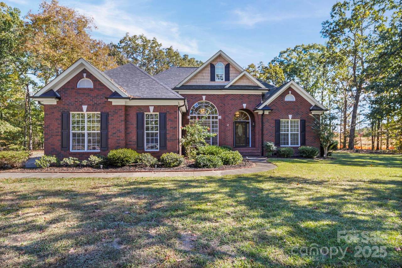 3005 Grey Pond Lane - Photo 1