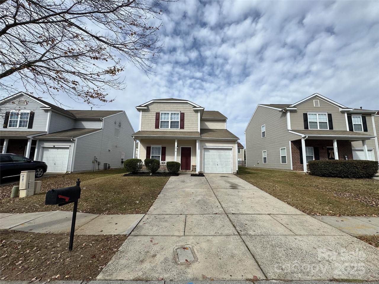 9019 Newfield Street - Photo 1