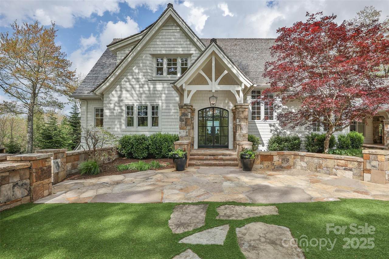 1877 Bowery Road - Photo 1