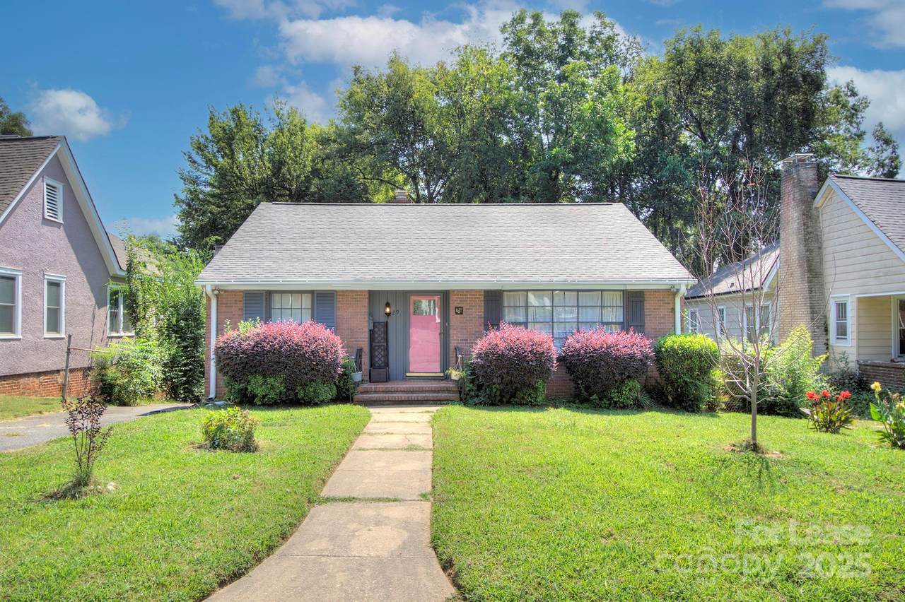 629 Grandin Road - Photo 1