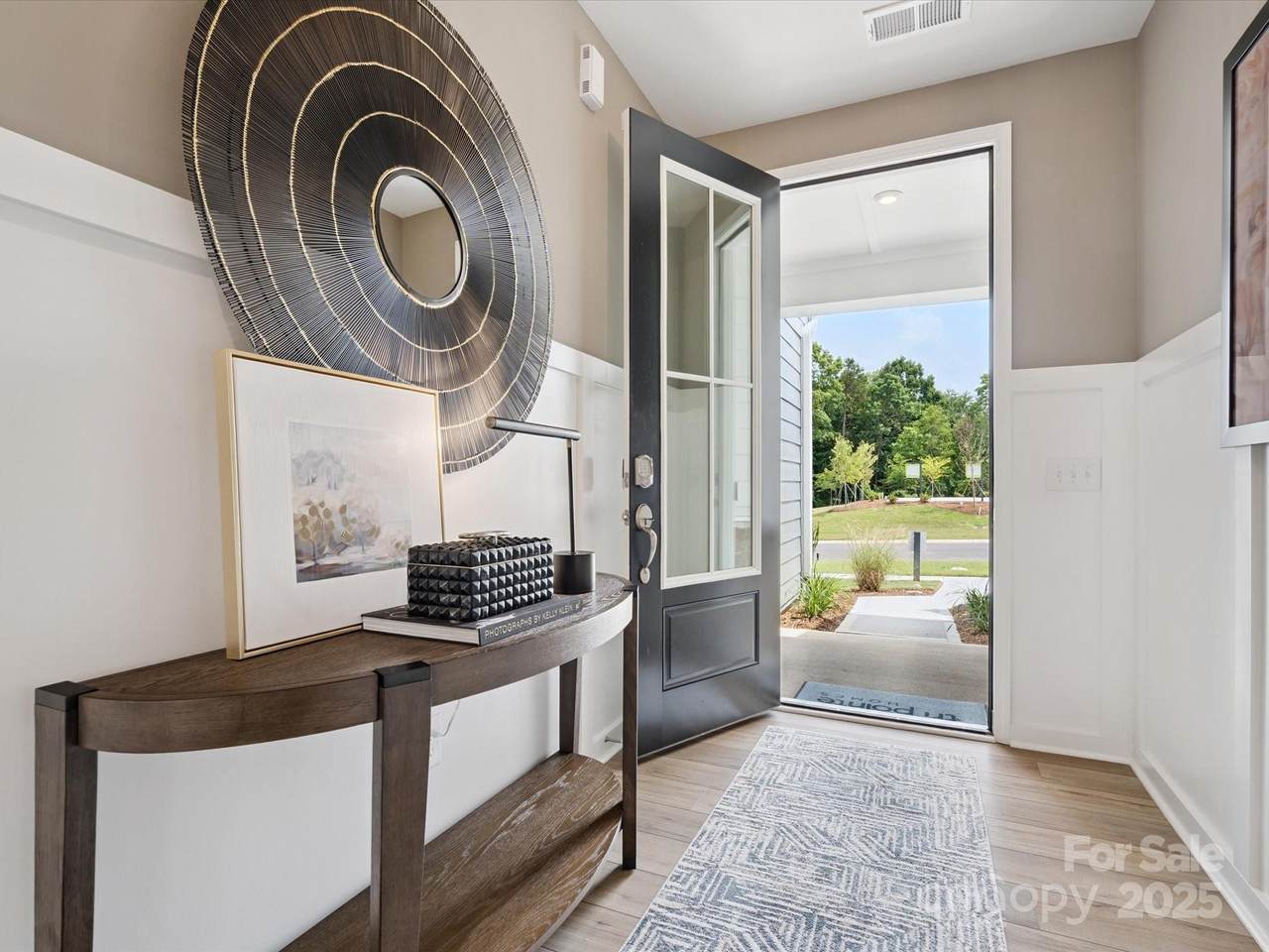 613 Webster Lane - Photo 1