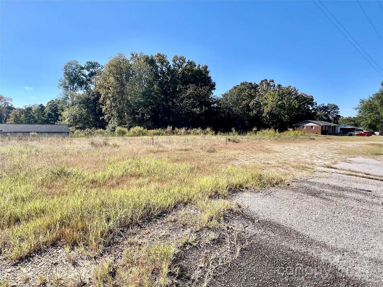 2488 Cane Mill Road - Photo 1