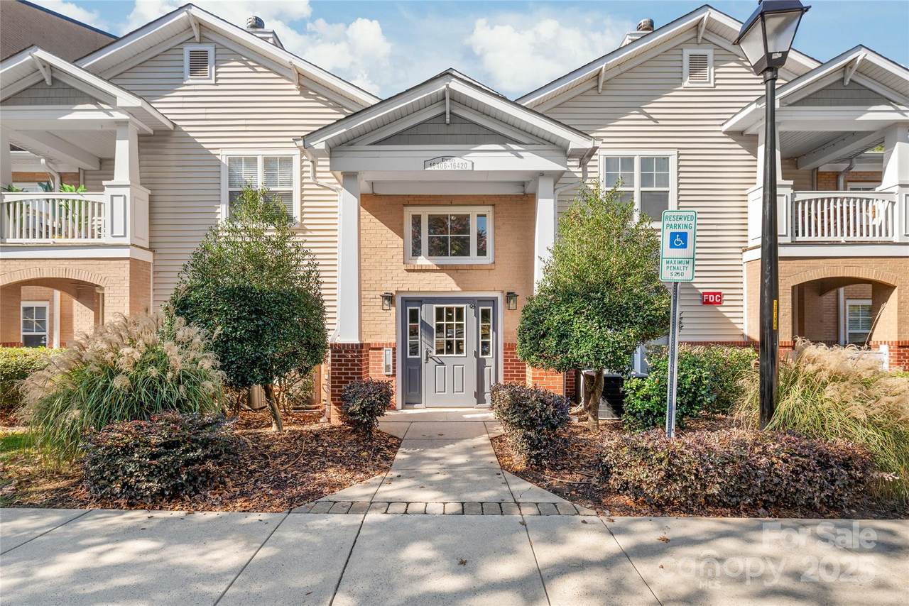 16410 Redstone Mountain Lane - Photo 1