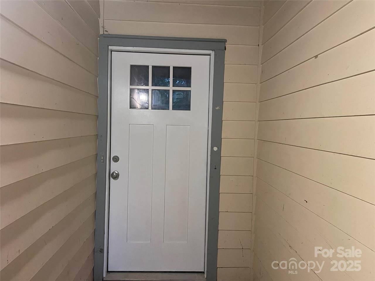 8123 Tremaine Court - Photo 1