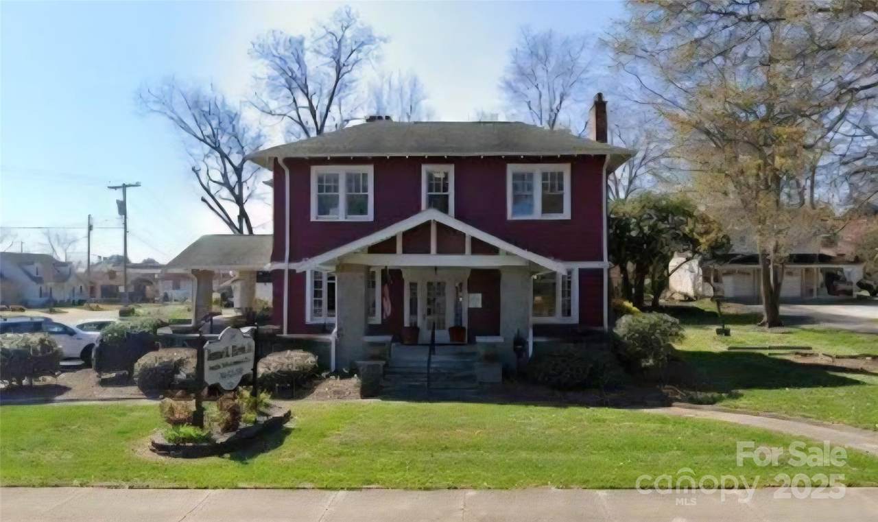 303 Trade Street - Photo 1