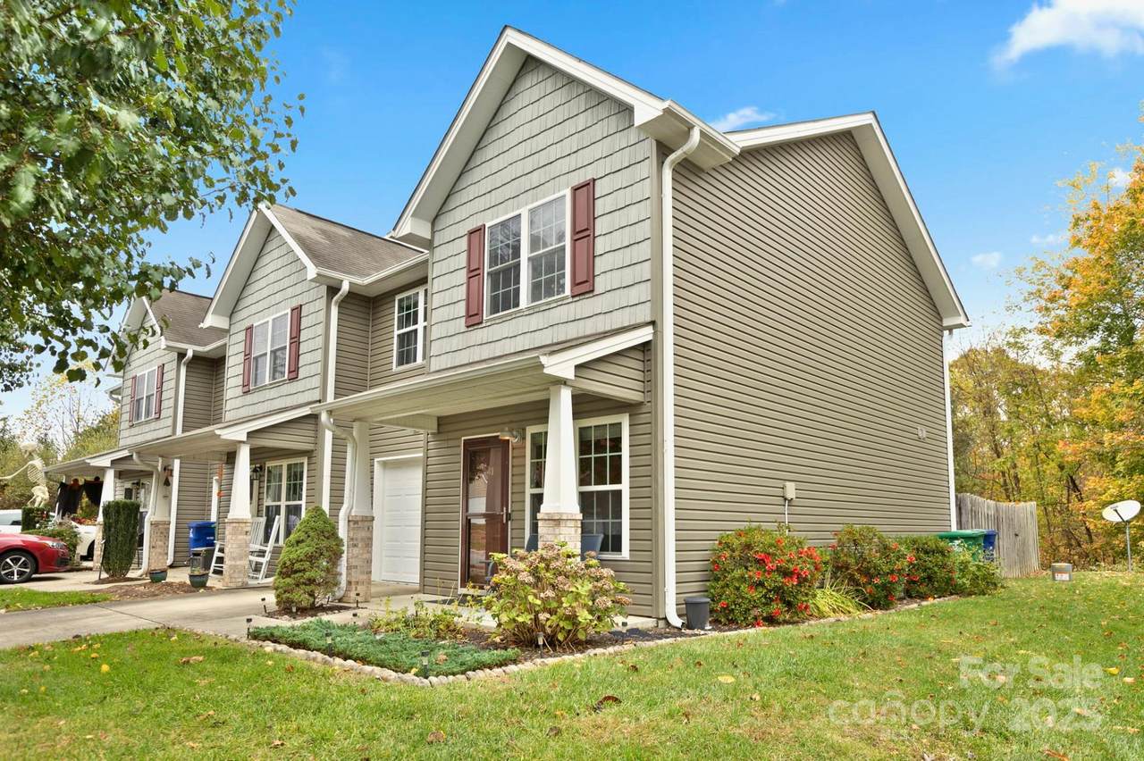 81 Sunny Meadows Boulevard - Photo 1