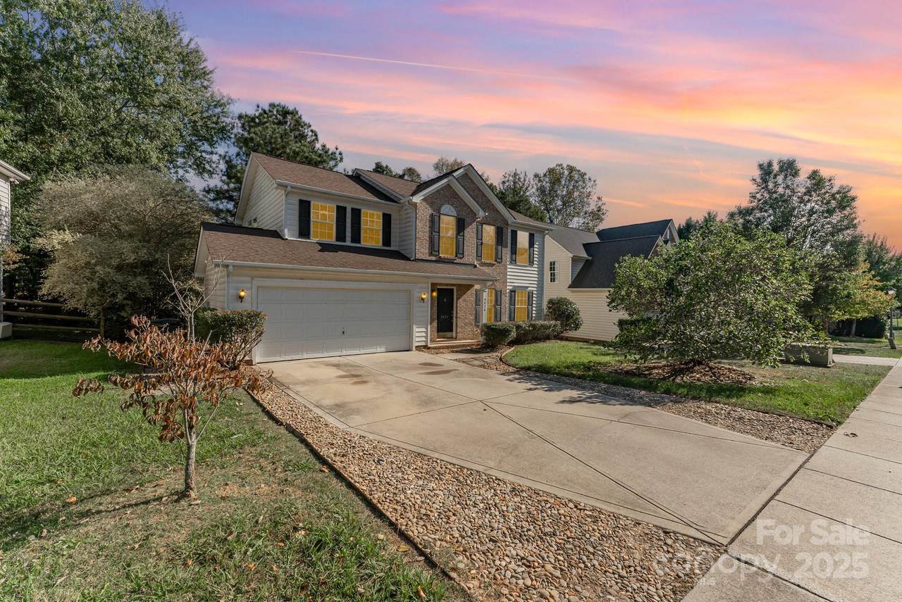 9824 Dauphine Drive - Photo 1