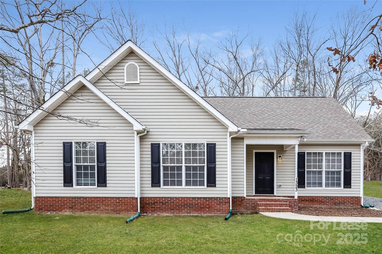 1323 Tucker Road - Photo 1