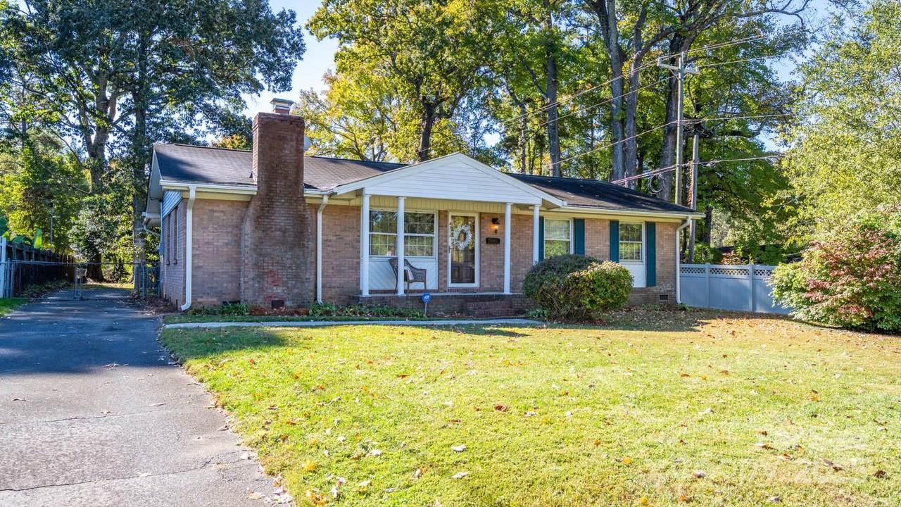 4314 Ivanhoe Place - Photo 1