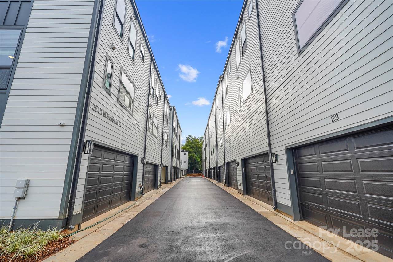 411 Charles Avenue - Photo 1