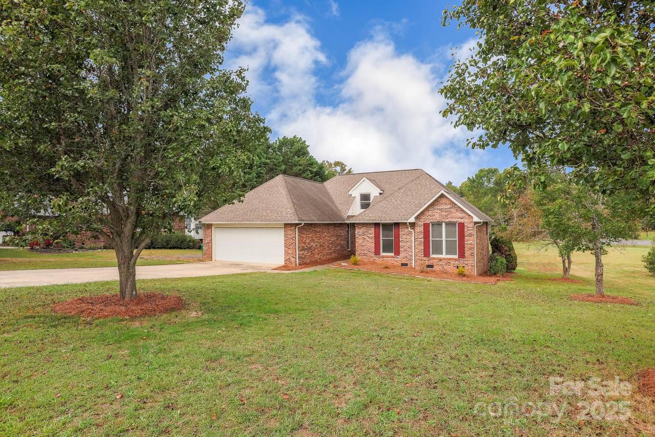 794 Hathcock Glen Drive - Photo 1