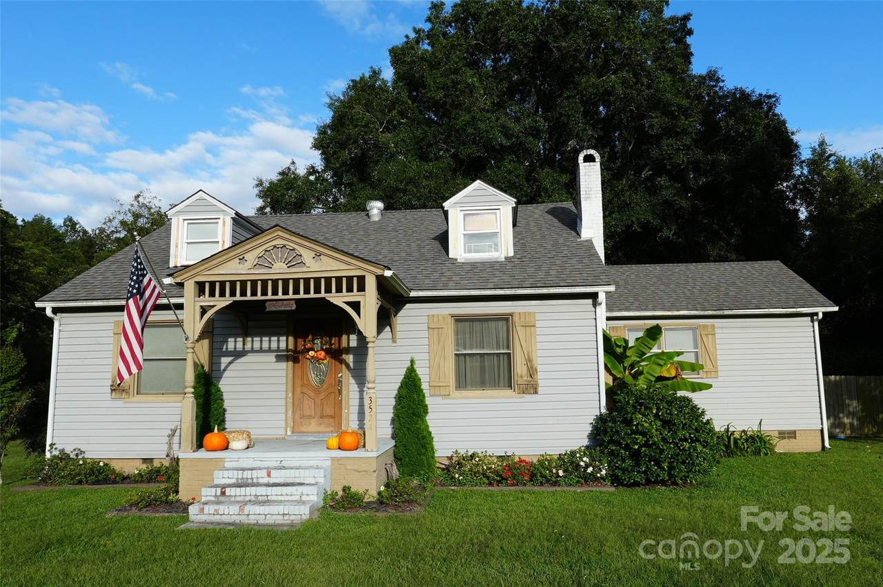 3524 Castle Hayne Road - Photo 1