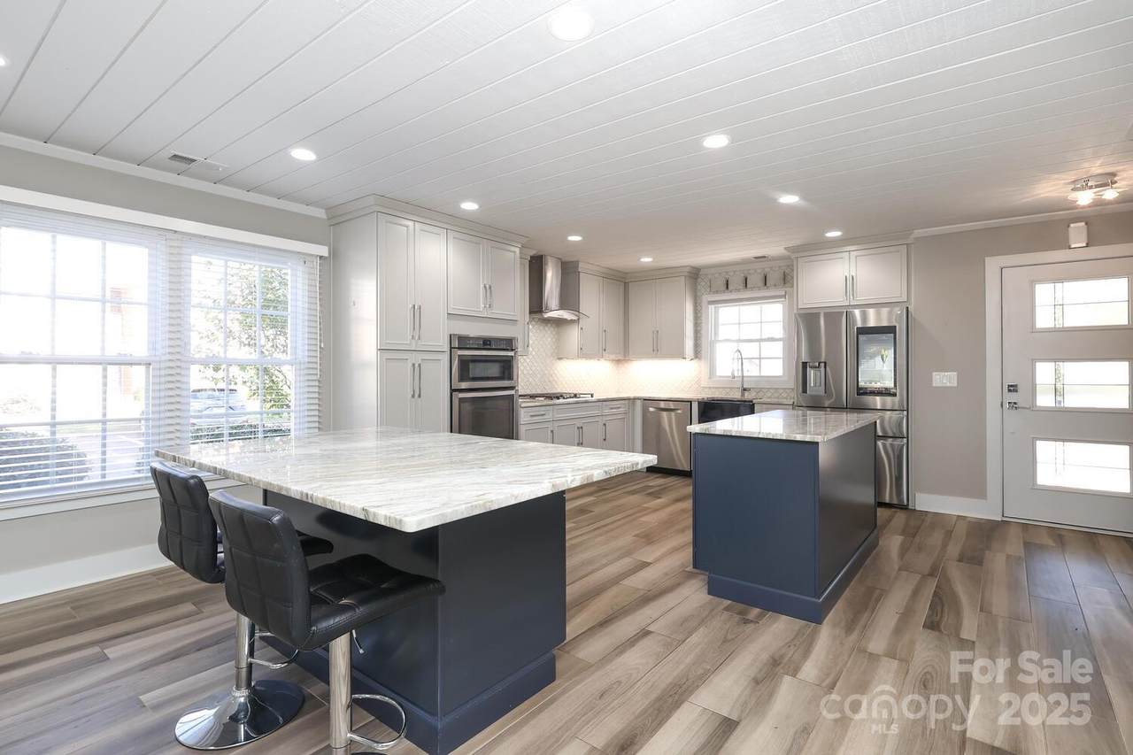 10812 Winterbourne Drive - Photo 1