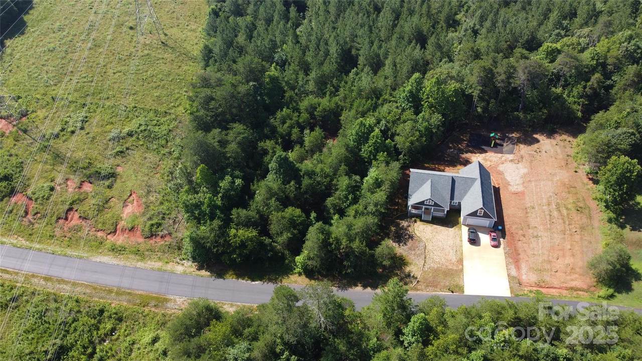 4176 River Run Circle - Photo 1