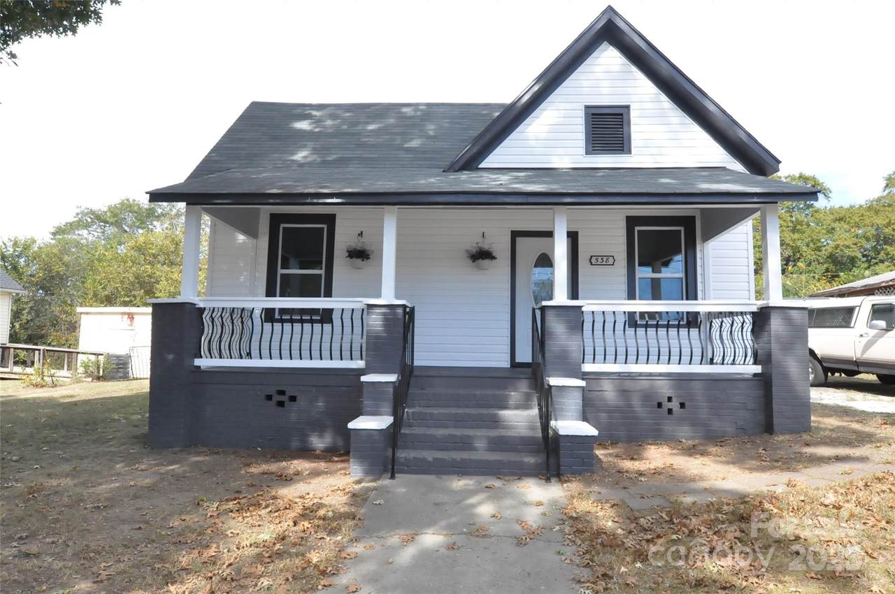 538 Pinckney Road - Photo 1