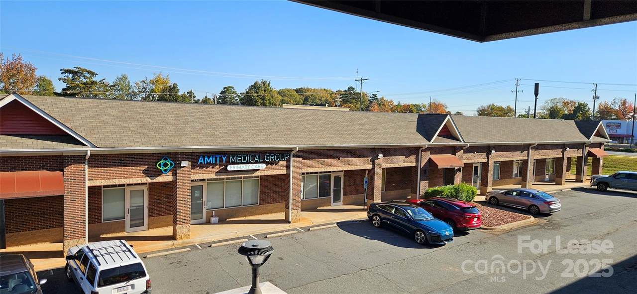 7925 Tryon Street - Photo 1