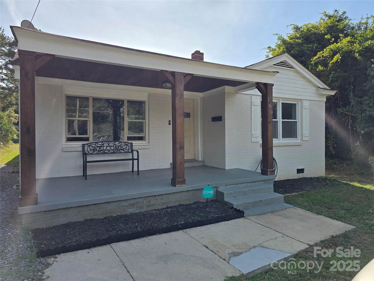 169 East Lacy Street - Photo 1