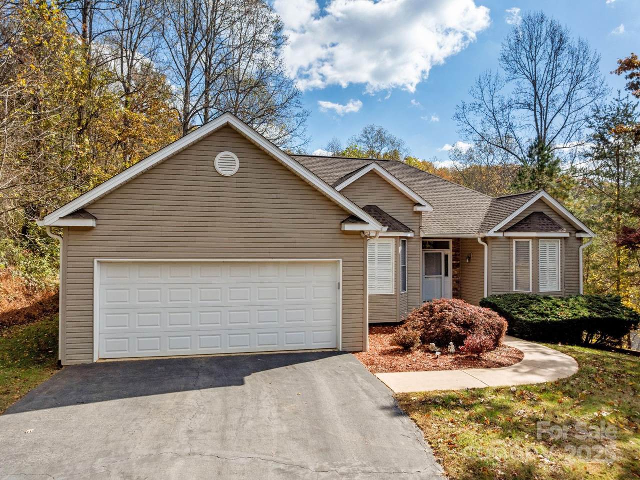 403 Canonero Drive - Photo 1