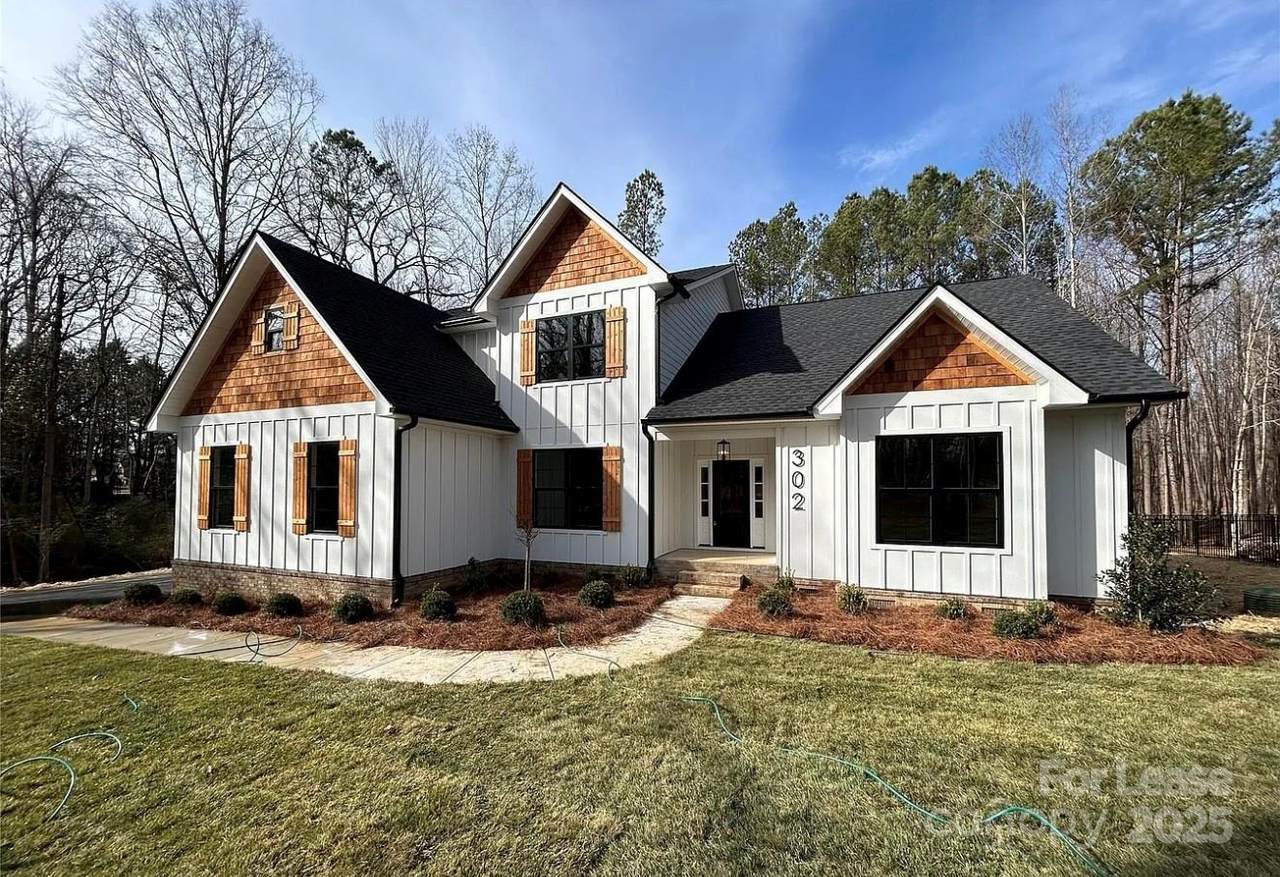 302 Lester Davis Road - Photo 1