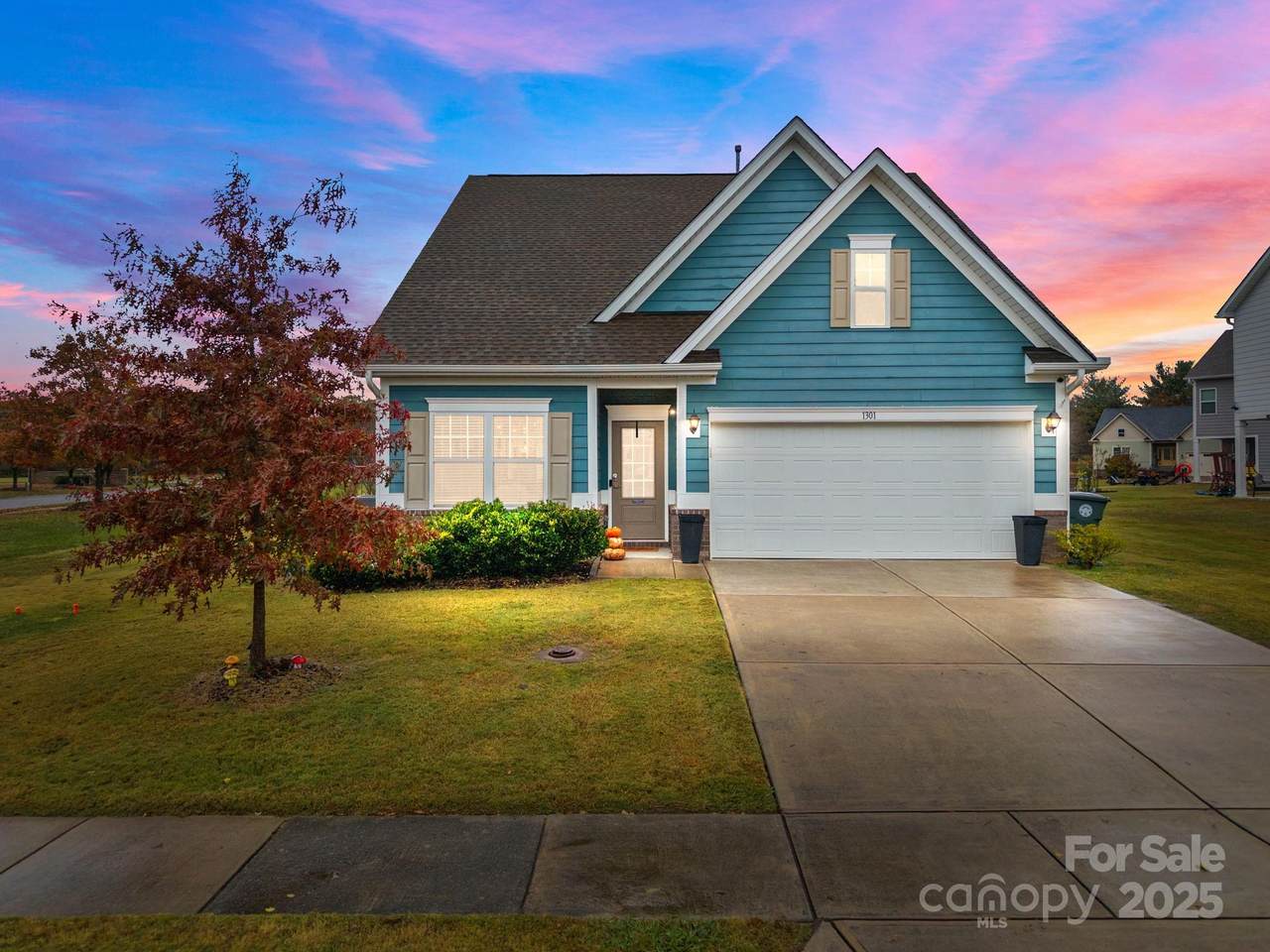 1301 Troon Drive - Photo 1