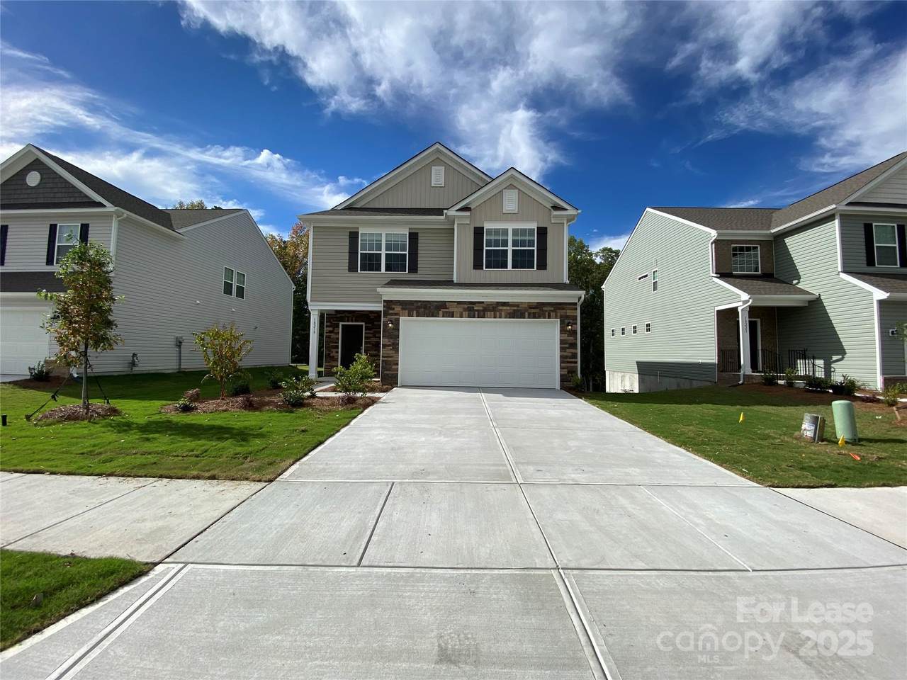 18219 Stark Way - Photo 1