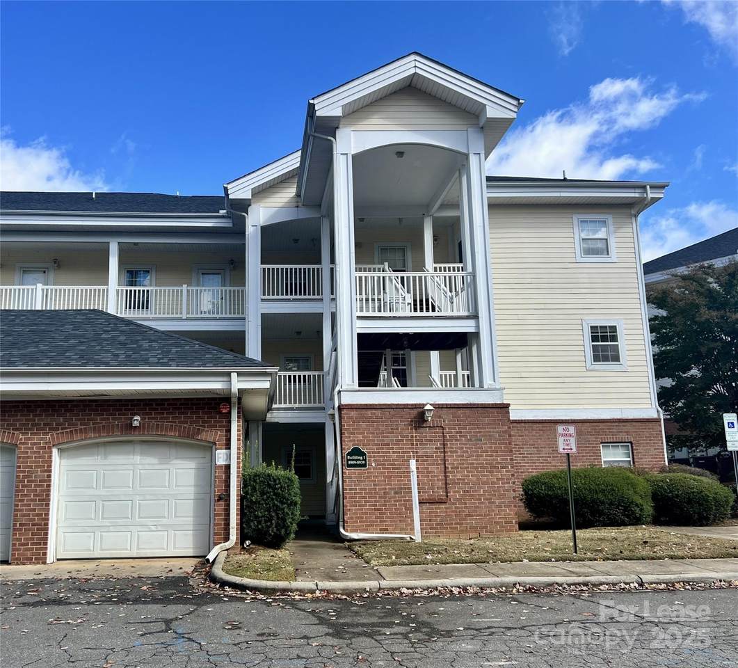 8929 Meadow Vista Road - Photo 1