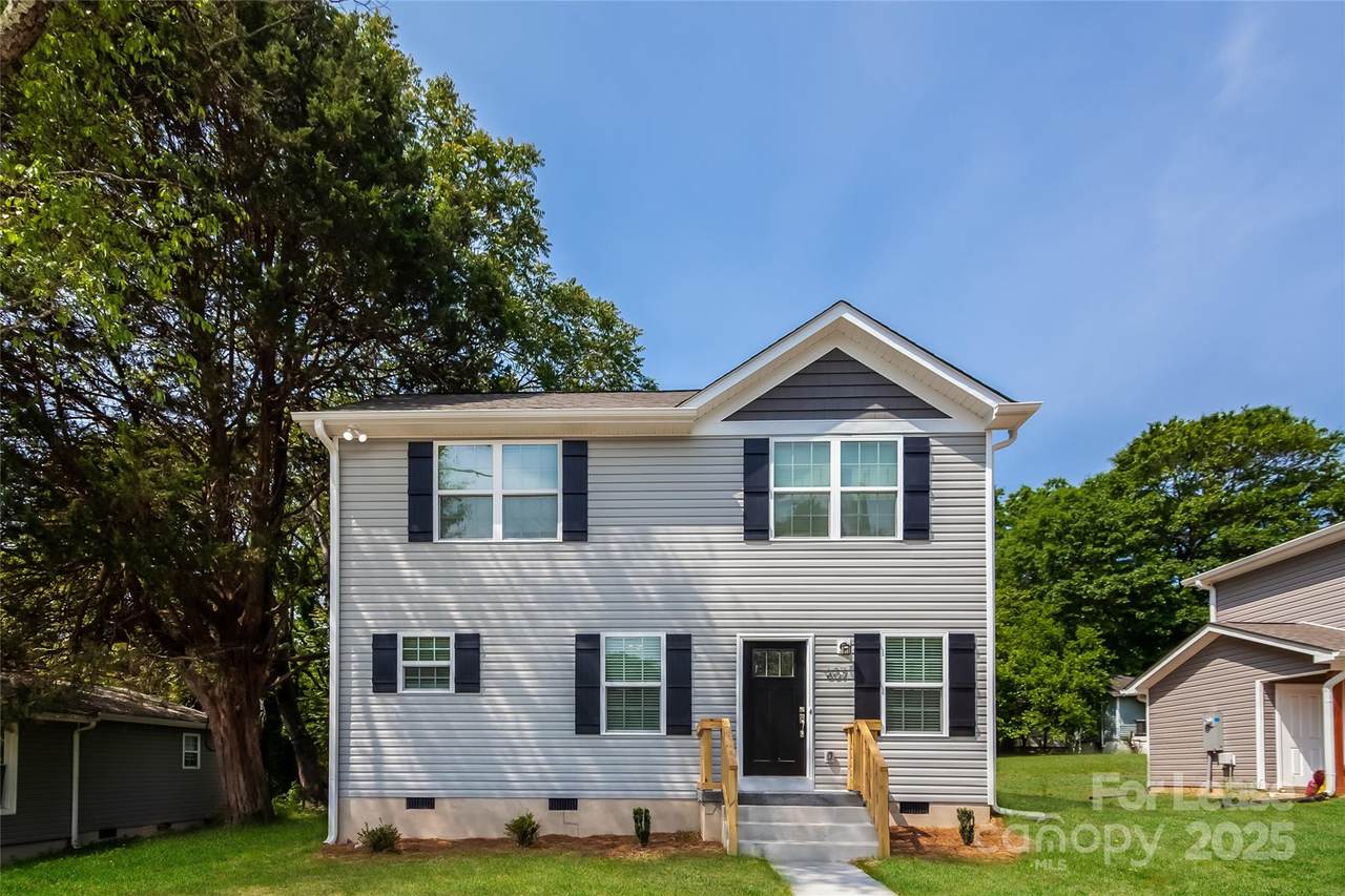 607 Scruggs Street - Photo 1