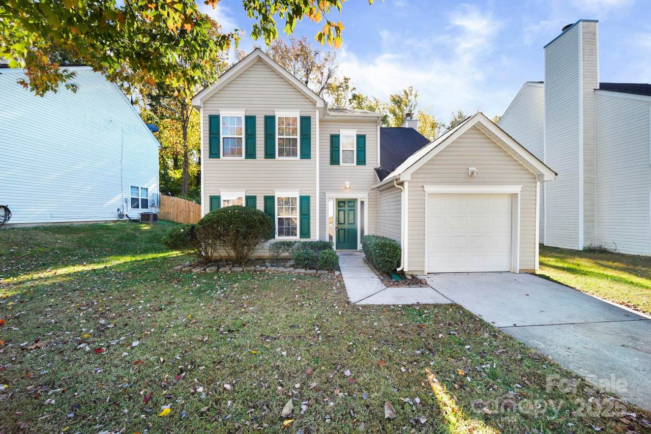 1424 Griers Grove Road - Photo 1