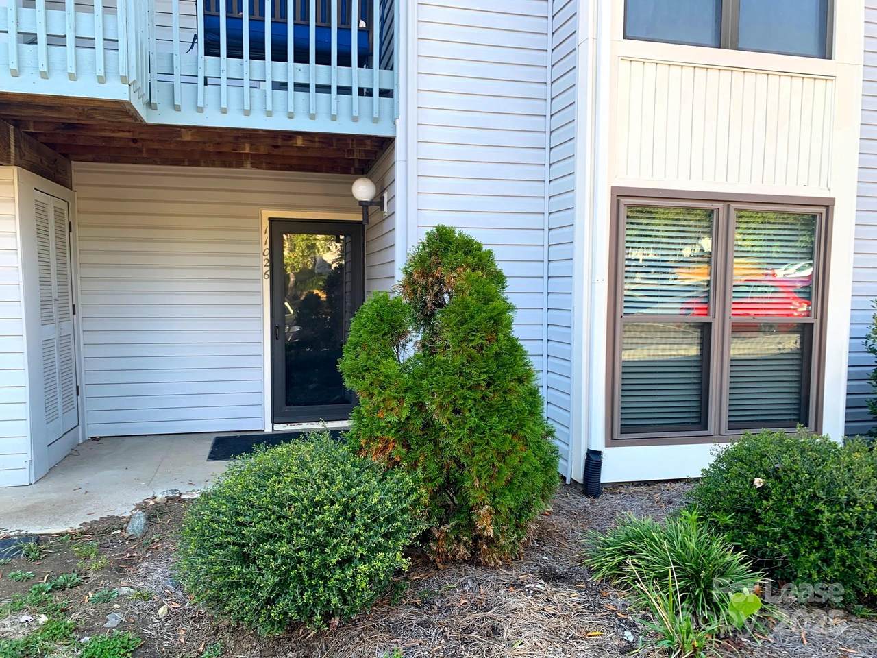 11026 Harrowfield Road - Photo 1