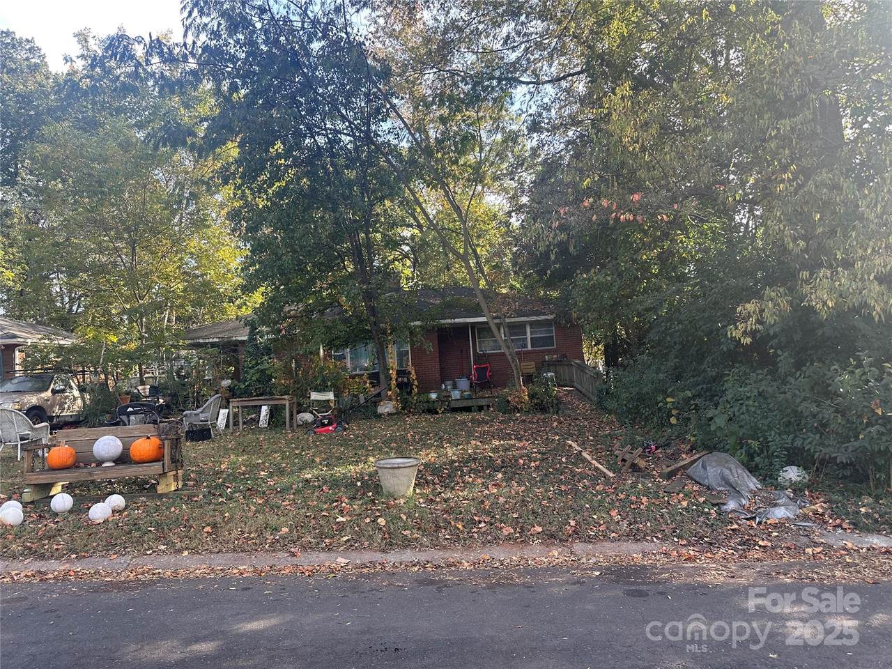 1314 Cortland Road - Photo 1