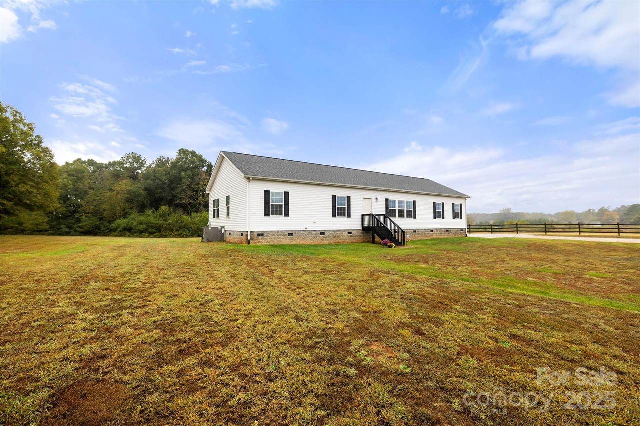 2282 Westbrook Road - Photo 1