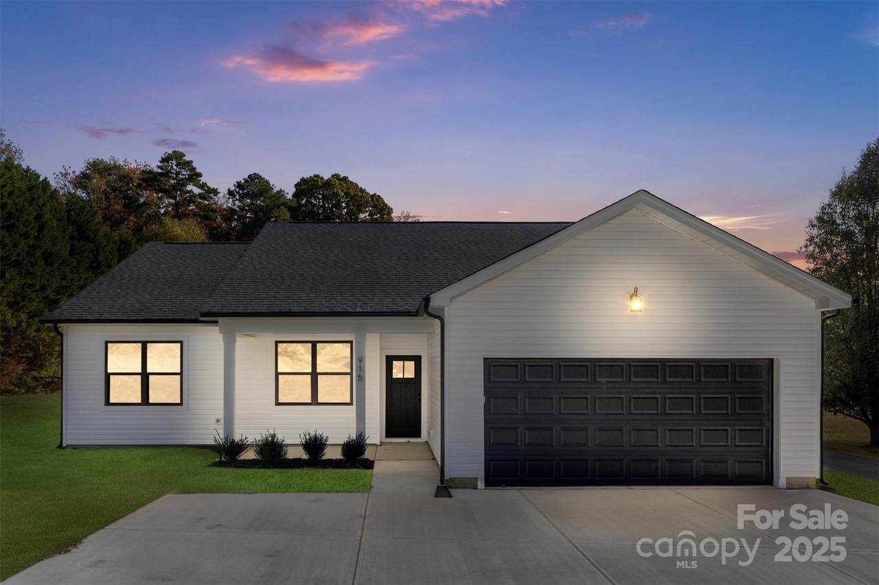 915 Ervena Court - Photo 1